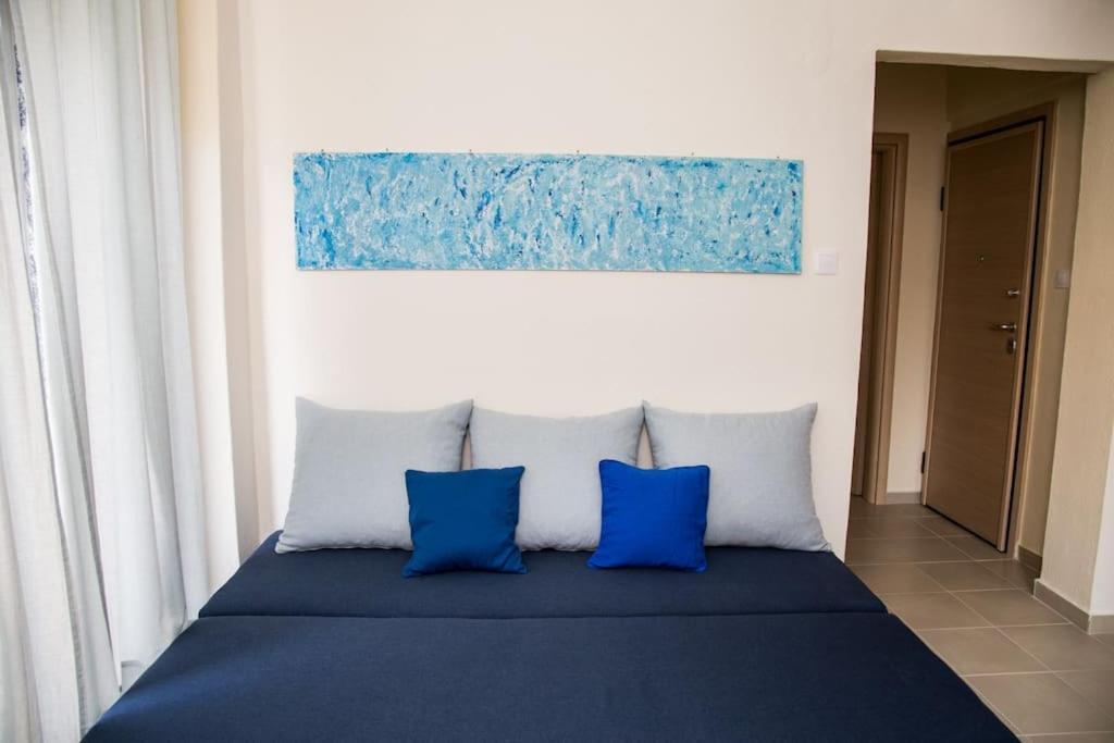 Apartment Blue Theros *
