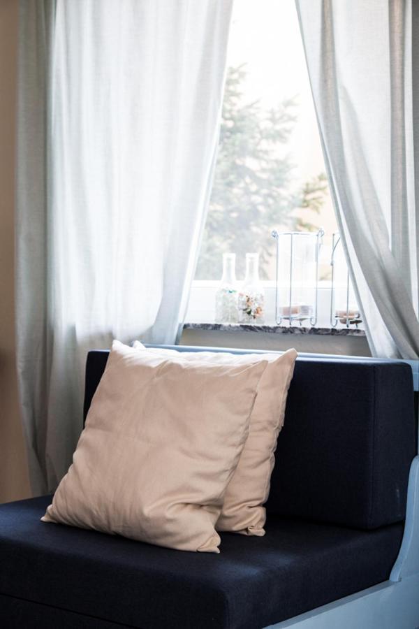 Apartment Blue Theros *